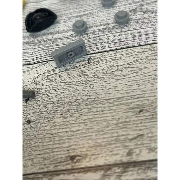 Lego Parts And Pieces Lot Of 13 - Picture 6 of 7